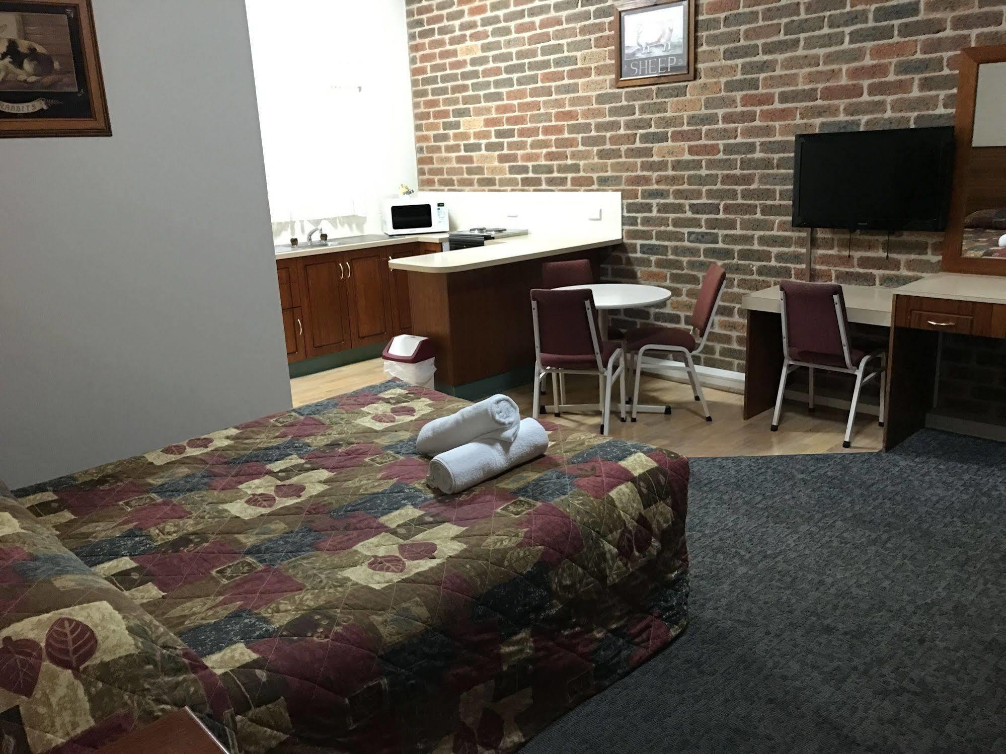 Leeton Heritage Motor Inn المظهر الخارجي الصورة