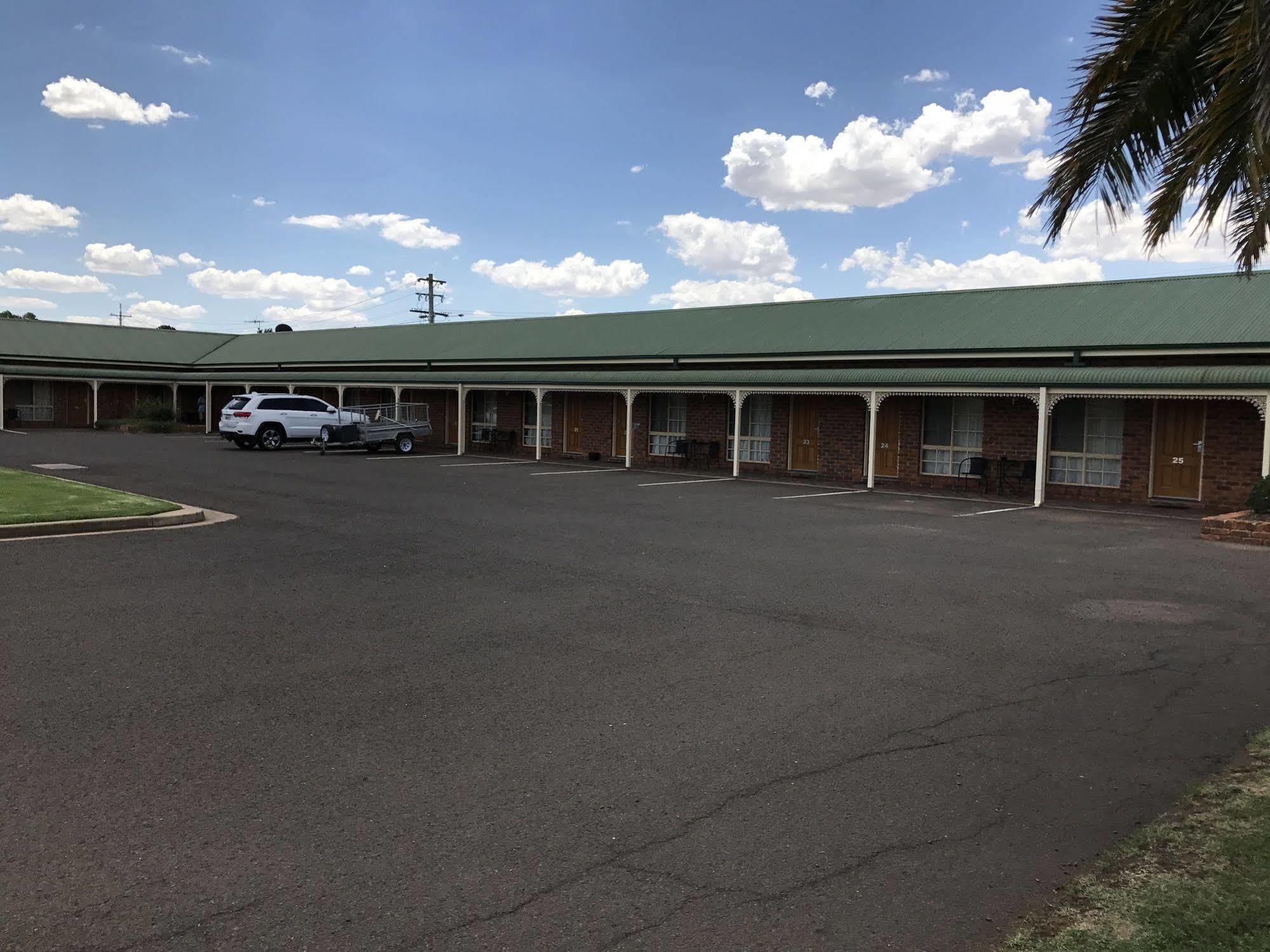 Leeton Heritage Motor Inn المظهر الخارجي الصورة